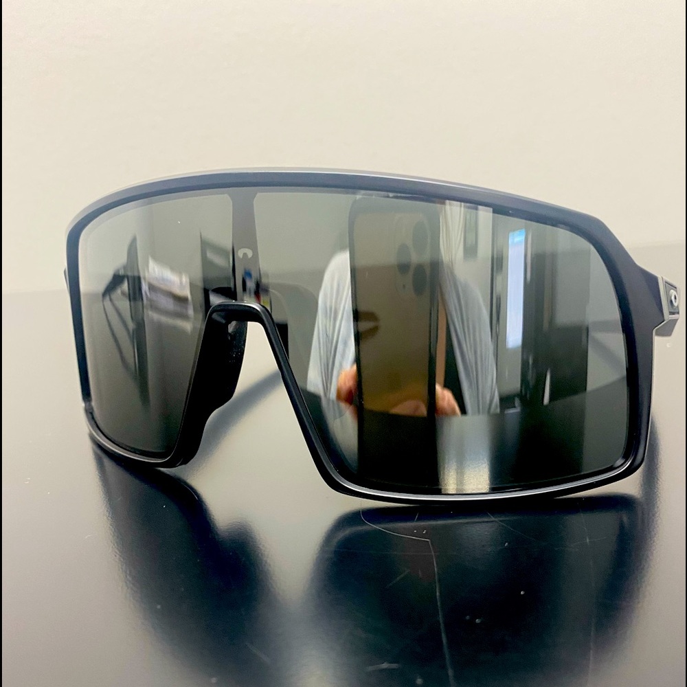Oakley Sutro sunglasses